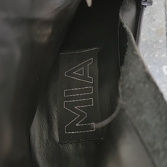 MIA Kensington Leather ankle boots - Picture 6 of 9